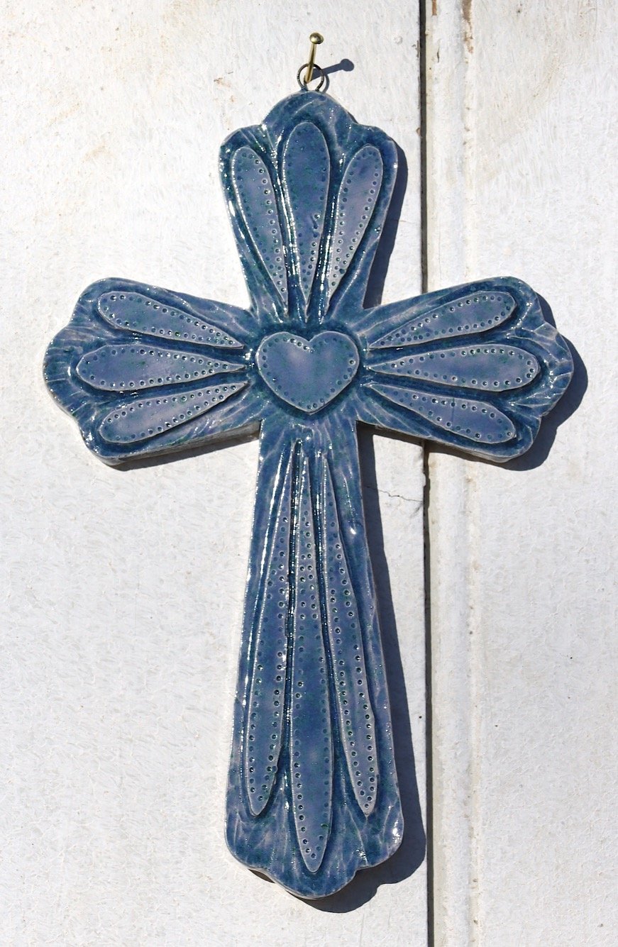 Croix en faïence émaillée – Image 2