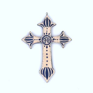 Croix en faïence émaillée