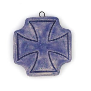 Croix en faïence émaillée